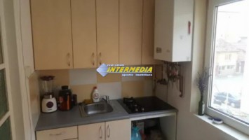 garsoniera-de-vanzare-in-cetate-etaj-2-finisata-4